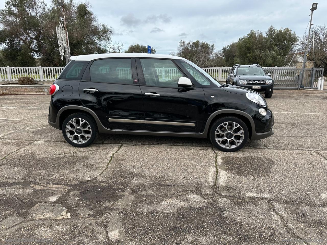 FIAT 500L 1.3 MJT 95 CV Dualogic Trekking