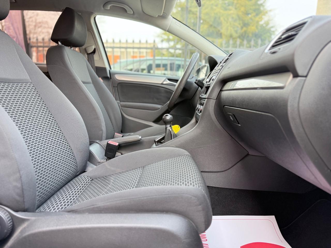 Volkswagen Golf 1.6 TDI DPF 5p. Highline