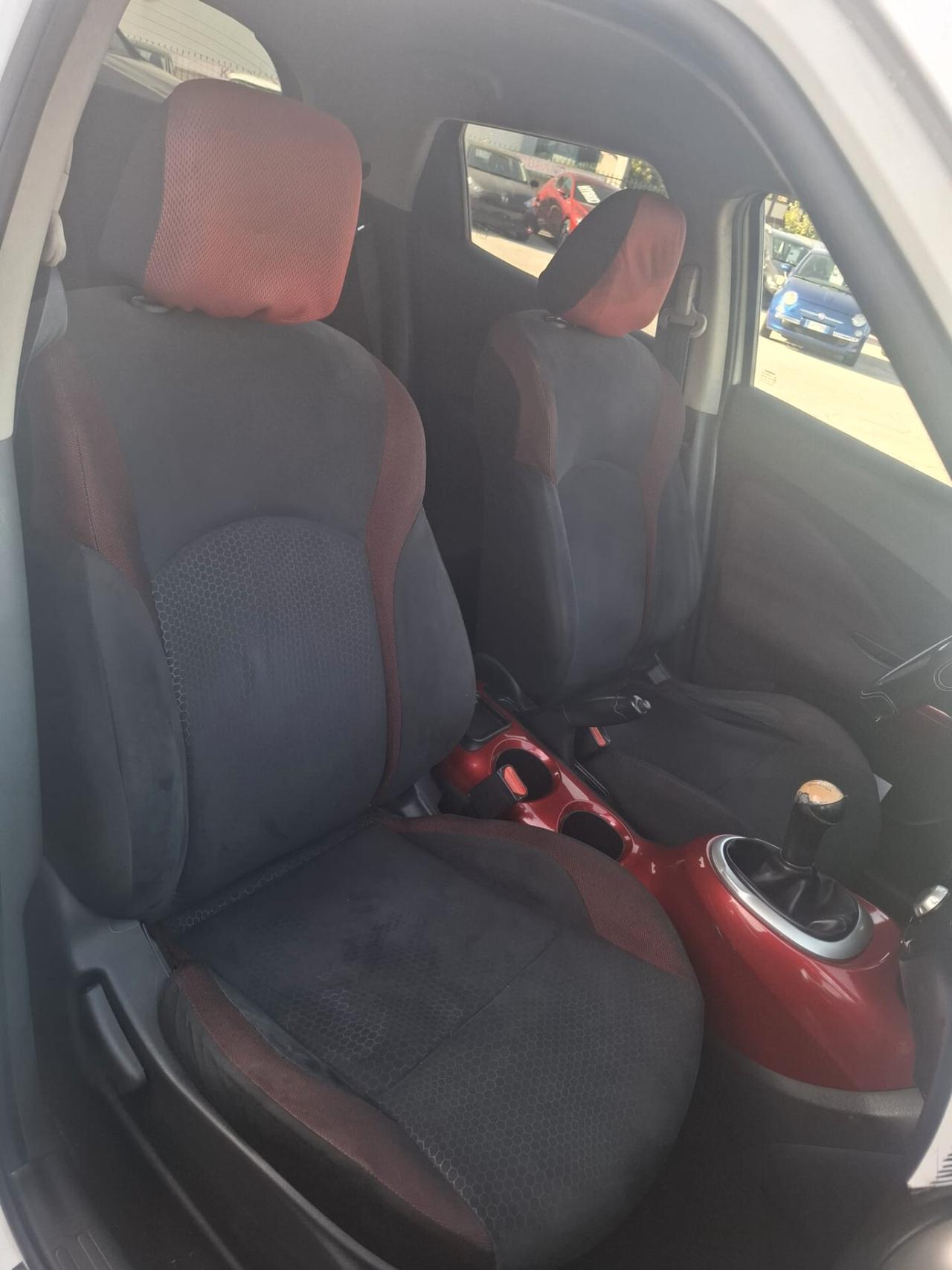 Nissan Juke 1.6 Acenta GPL - 2011