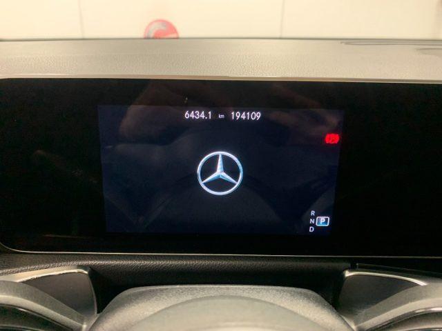 MERCEDES-BENZ GLB 200 d Automatico 4Matic 4x4 Sport Plus
