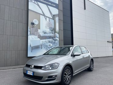 Volkswagen Golf 2.0 TDI 5p. Highline BlueMotion Technology