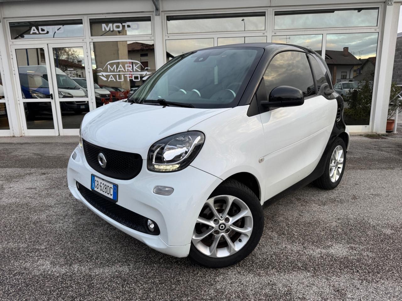 Smart ForTwo 70 1.0 twinamic Youngster