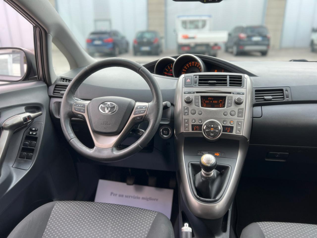 Toyota Verso 2.0 D Sol