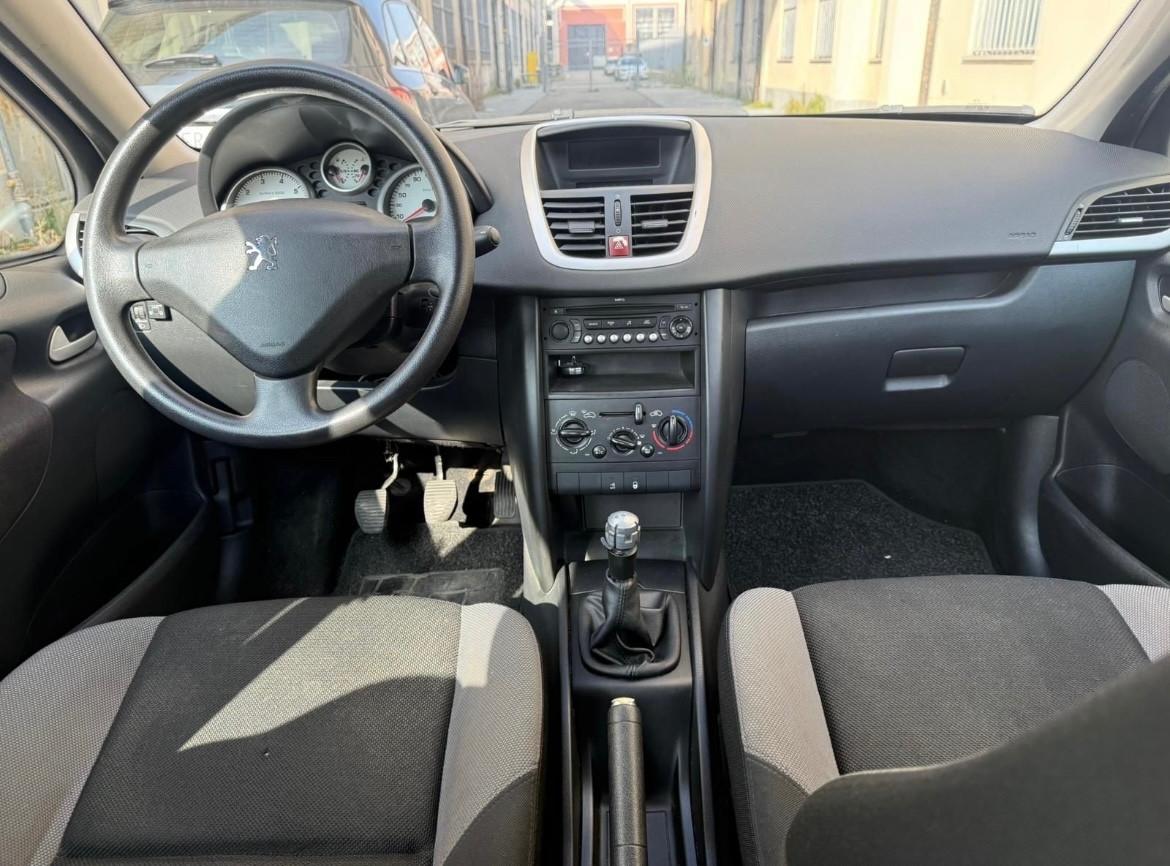 Peugeot 207 1.4 8V 75CV 5p. Energie Sport ECO GPL