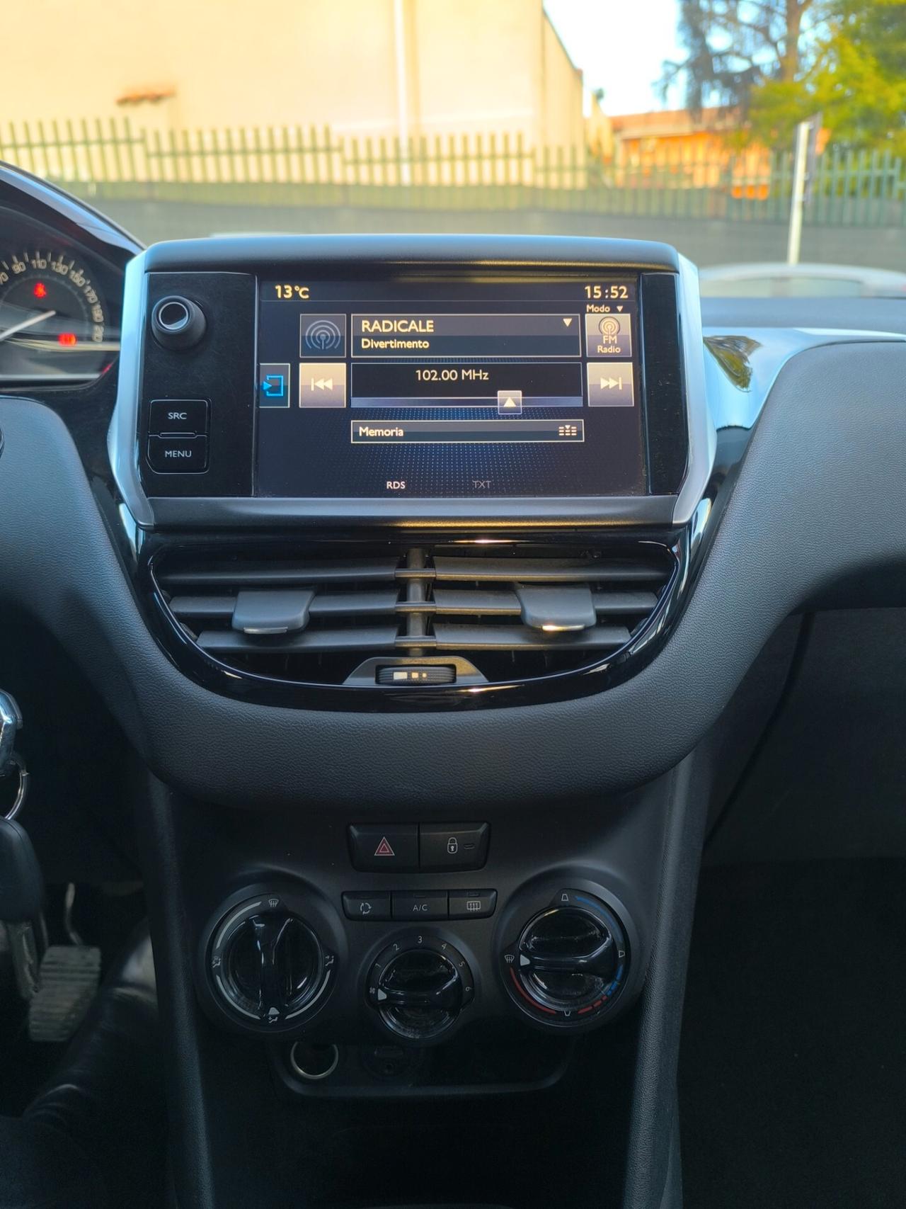 Peugeot 208 PureTech 82 5 porte Active