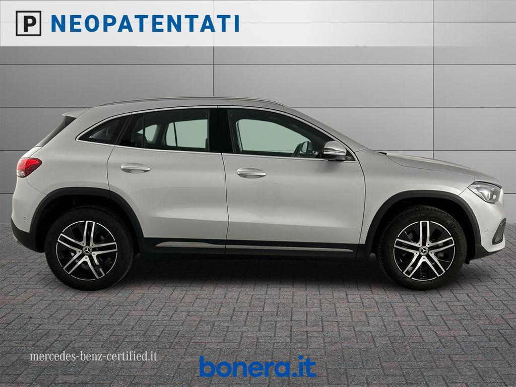 Mercedes GLA 180 180 D Sport Plus 8G-DCT