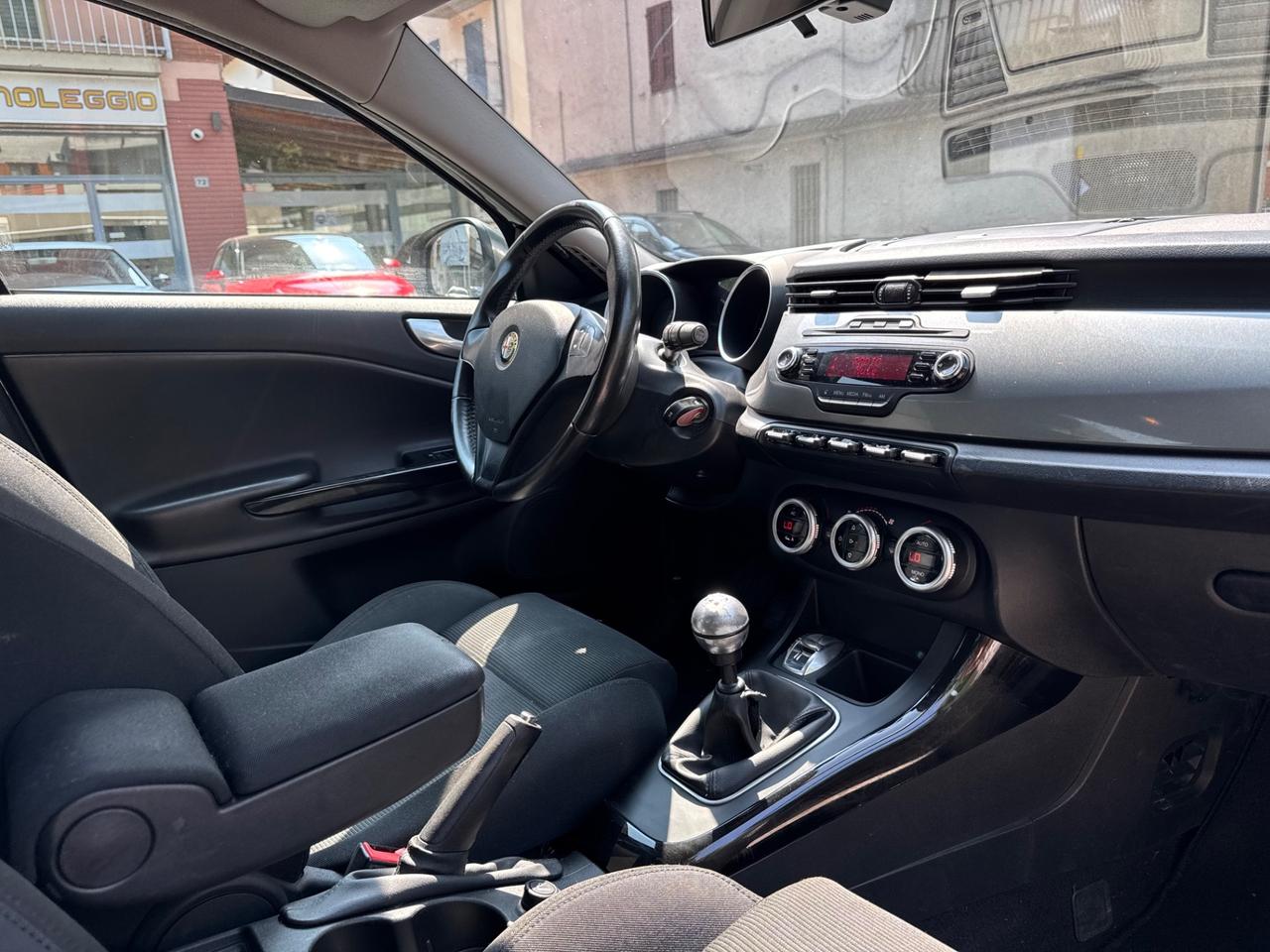 Alfa Romeo Giulietta OK NEOPATENTATI