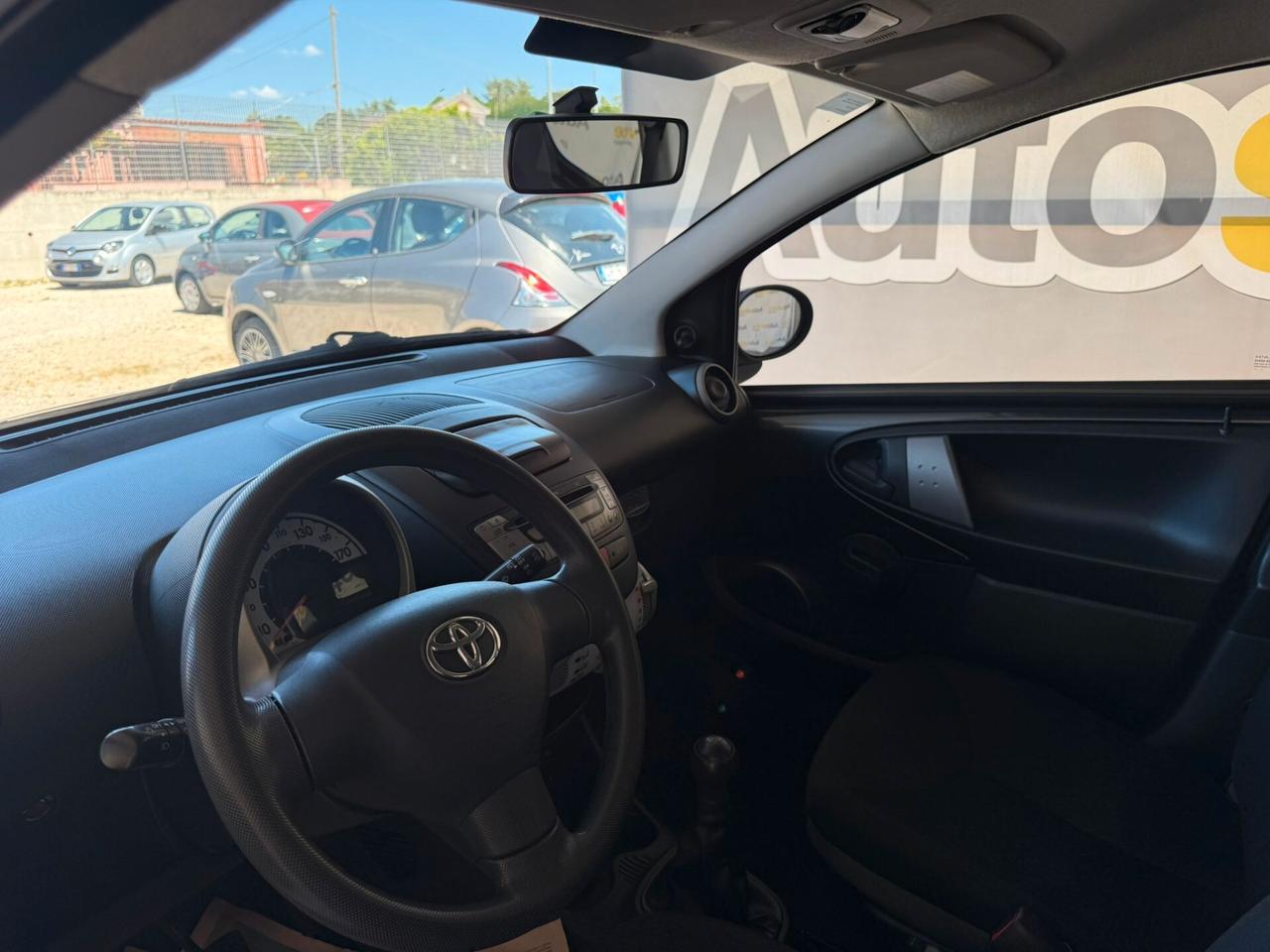 Toyota Aygo 1.0 12V VVT-i 5 porte Active Connect