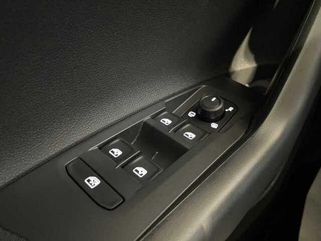 Volkswagen Polo 6ª serie 1.0 80CV Edition Plus - IVA ESPOSTA/NEOPATENTATI