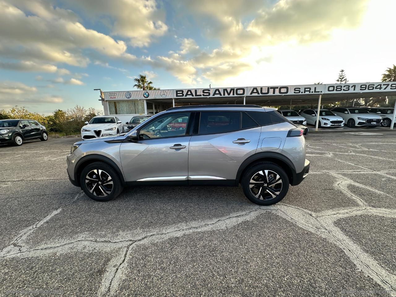 PEUGEOT 2008 BlueHDi 130 S&S EAT8 Allure Navi P.