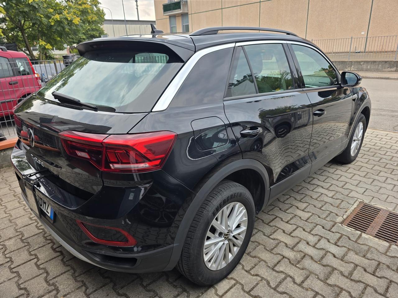 Volkswagen T-Roc 1.5 TSI ACT DSG SPORT