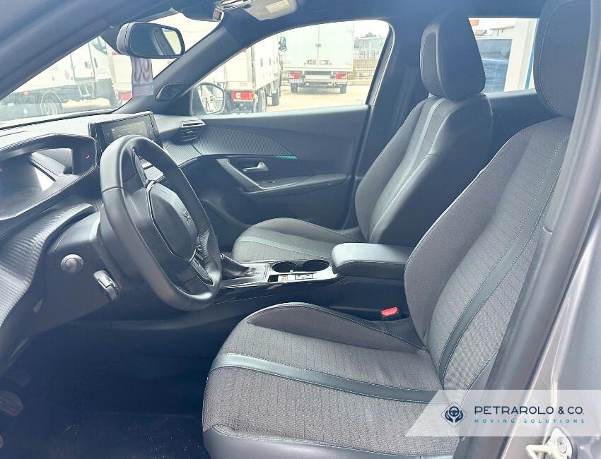 Peugeot 2008 PureTech 100 S&S Allure Pack