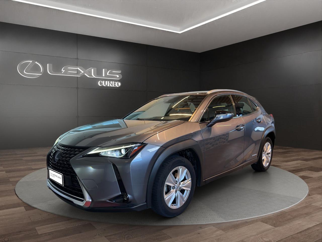 Lexus UX 250h 2.0 Business 2wd cvt