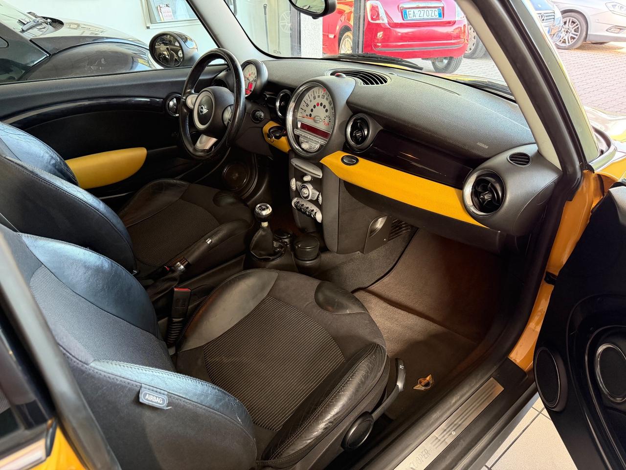 Mini 1.6 16V Cooper
