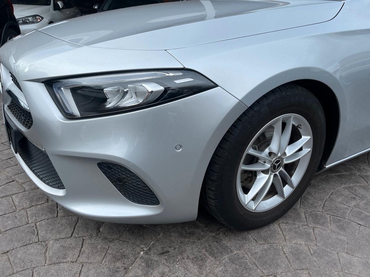 Mercedes-benz A 180 d Automatic Business Extra