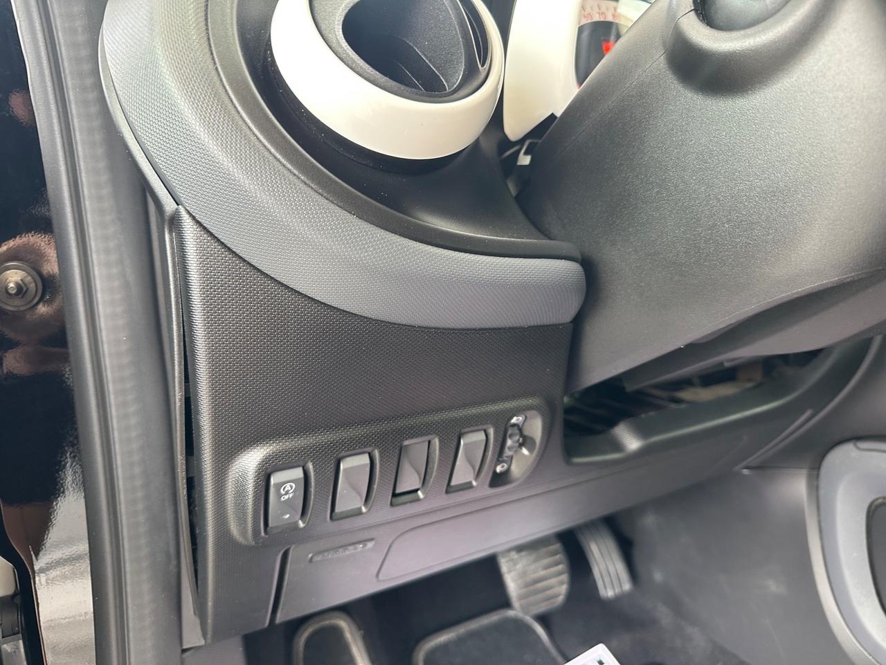 Smart ForTwo 2017 1.0 twinamic 71CV Prime DA VETRINA