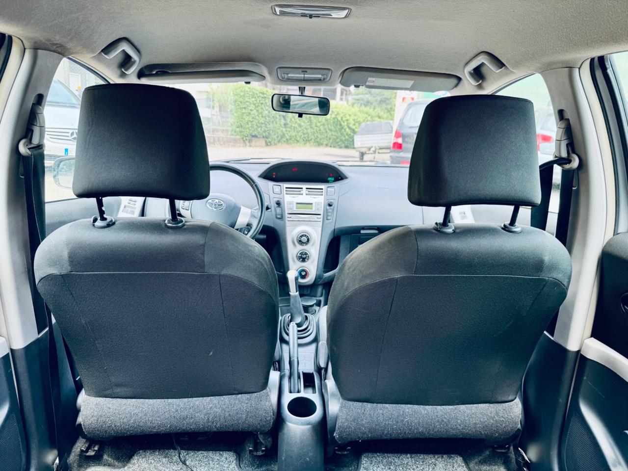 Toyota Yaris 1.0 5 porte Now Ok Neopatentati