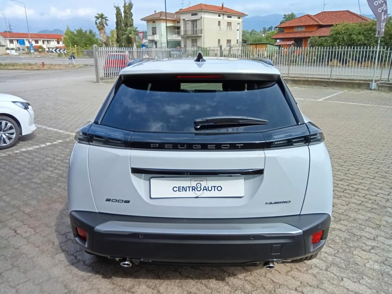 Peugeot 2008 Hybrid 145 e-DCS6 Allure