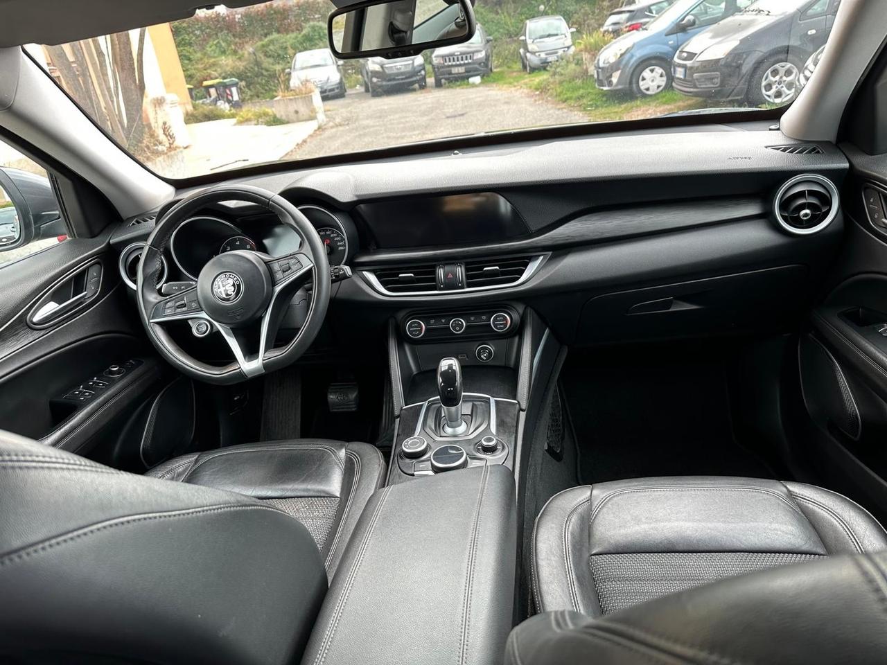 Alfa Romeo Stelvio 2.2 Turbodiesel 210 CV AT8 Q4 Business