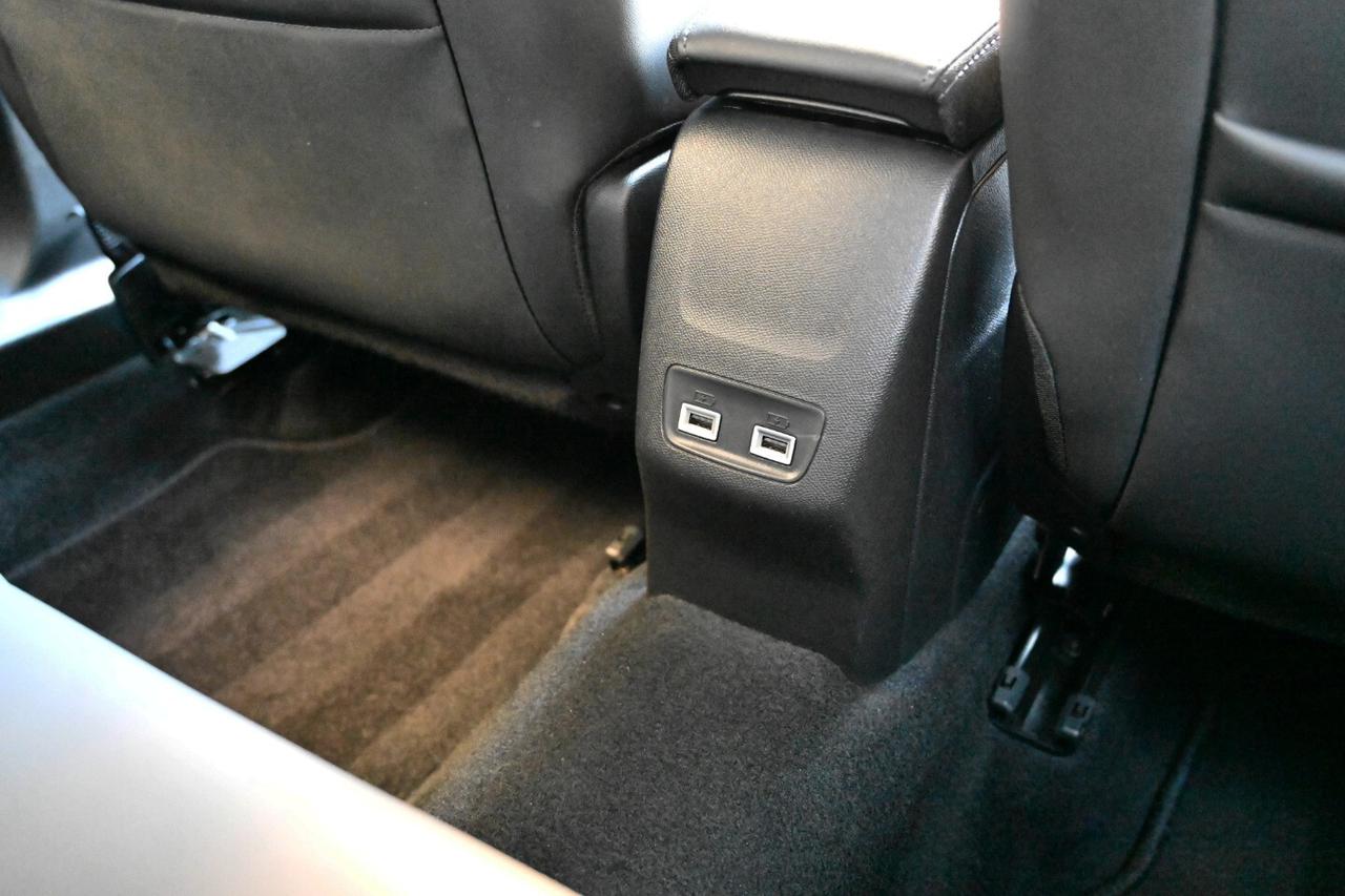 Peugeot 2008 BlueHDi 130 S&S EAT8 Allure