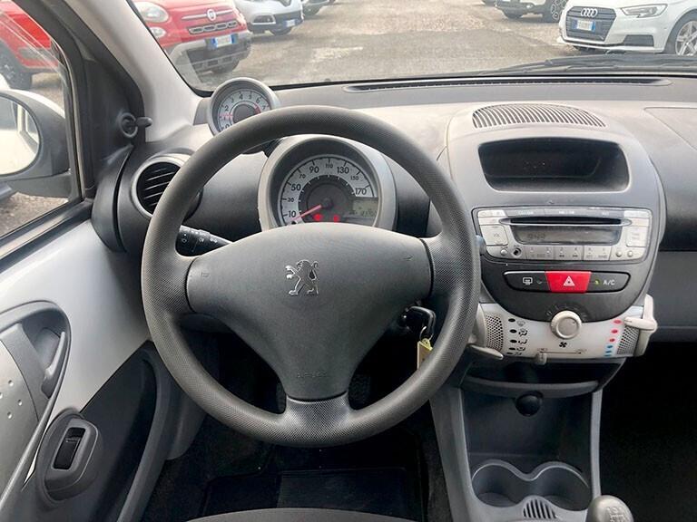 Peugeot 107 1.0 68CV 5p. Plaisir