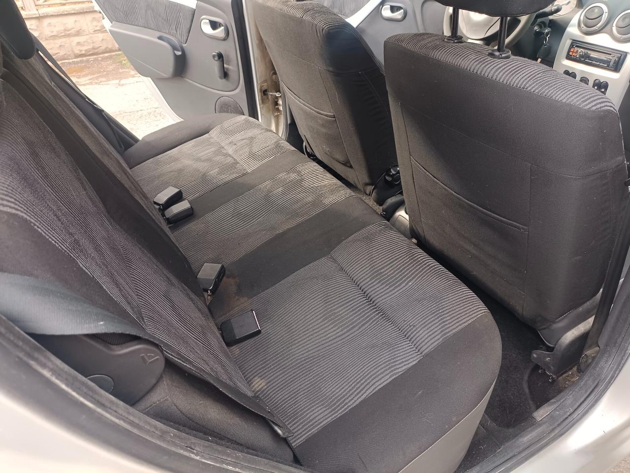 Dacia Sandero 1.4 8V GPL