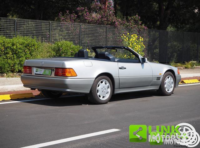 MERCEDES-BENZ SL 300 R129