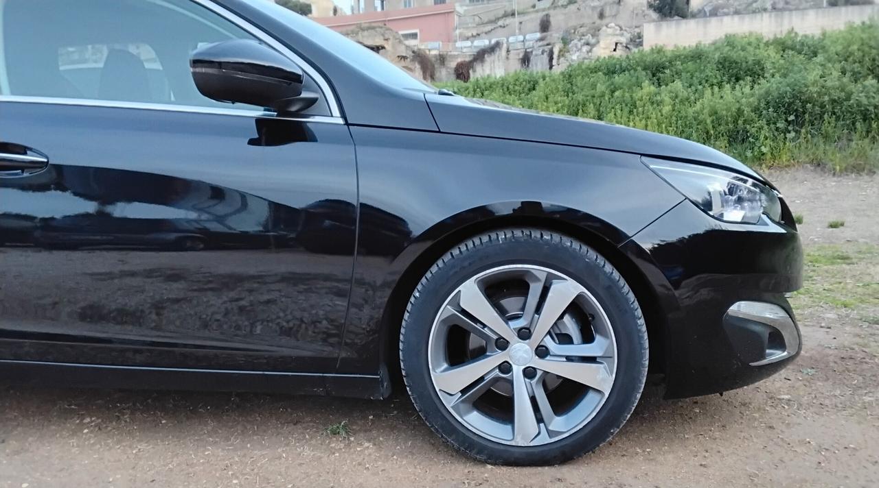 Peugeot 308 BlueHDi 120 S&S Allure