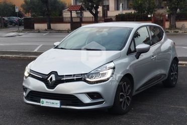 RENAULT Clio TCe 12V 90 CV 5 porte Moschino Intens