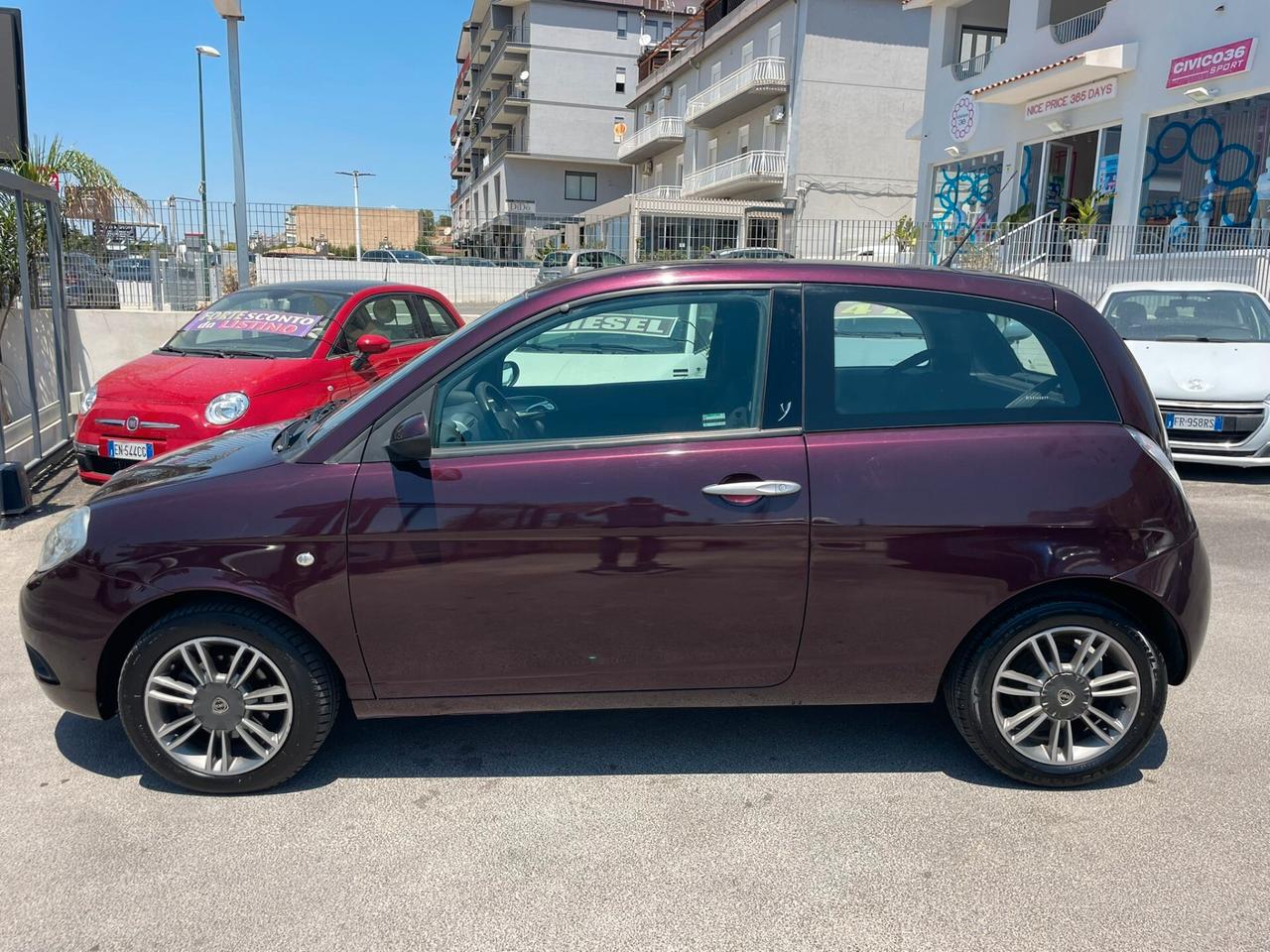 Lancia Ypsilon 1.3 MJT 75 CV 3P "Come Nuova"