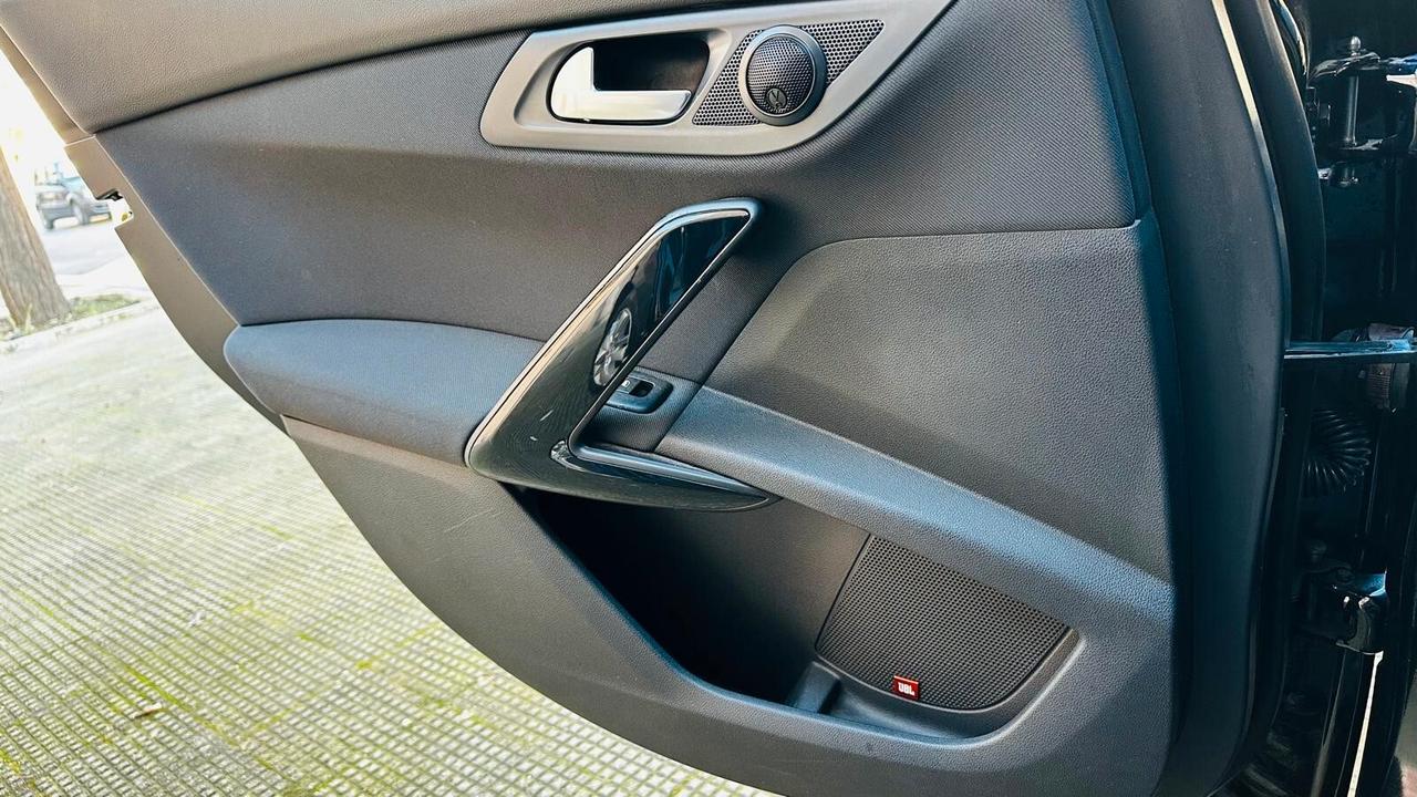 Peugeot 508 2.0 HDi 140CV SW Ciel Allure