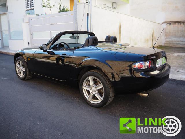 MAZDA MX-5 Roadster Coupé 1.8L Fire