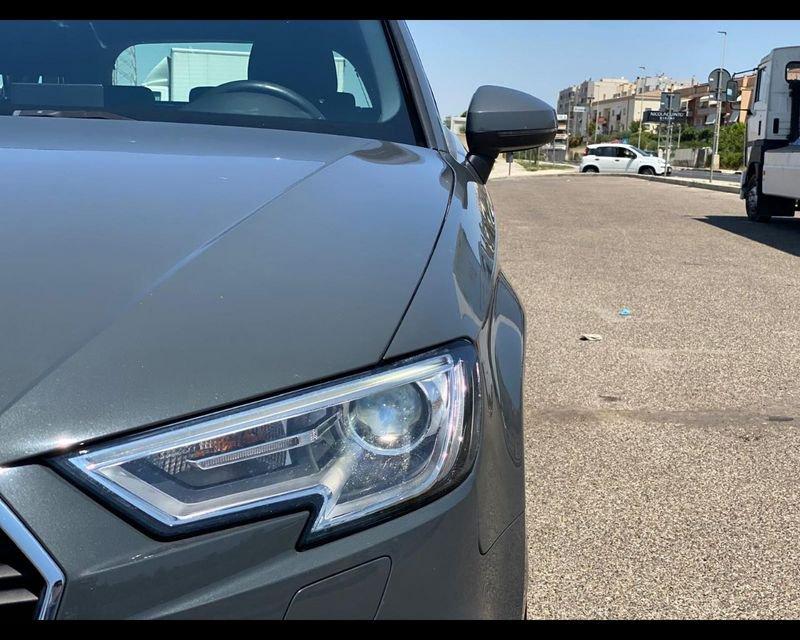 Audi A3 III 2016 Sportback Sportback 30 1.6 tdi Business 116cv s-tronic my19