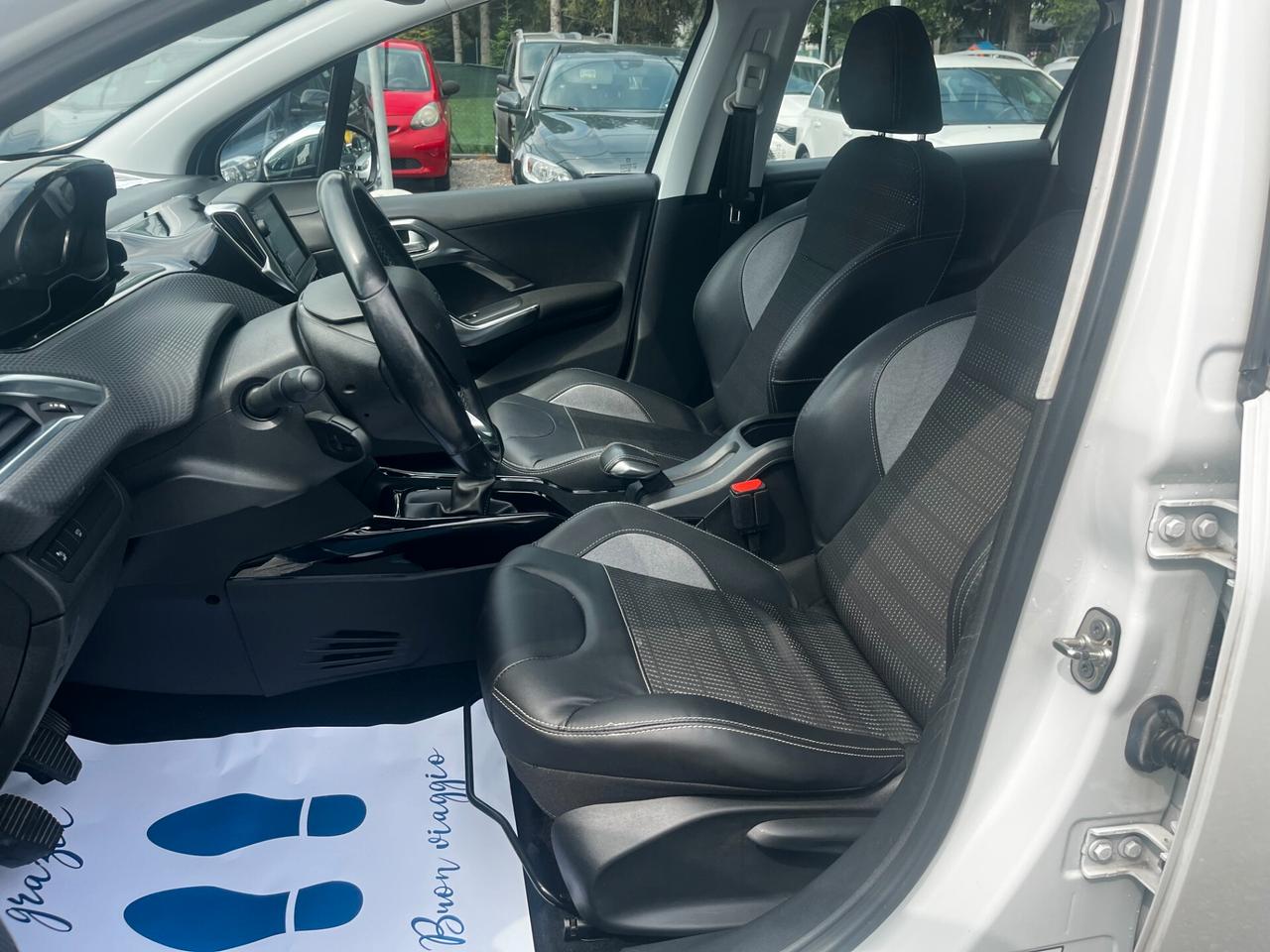 Peugeot 2008 PureTech Turbo 110 S&S Allure