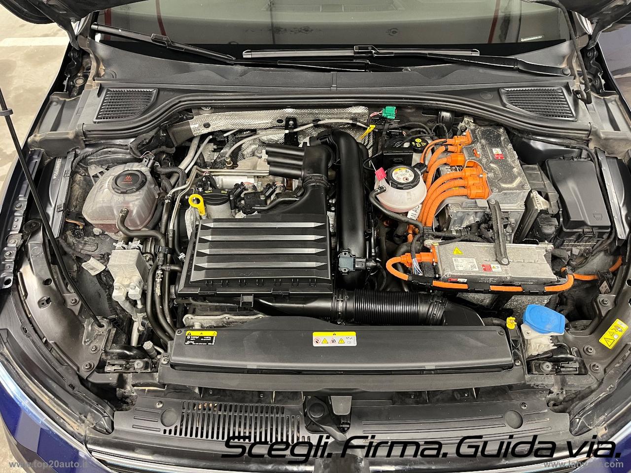 VOLKSWAGEN Golf 1.4 TSI eHYBRID 204 CV DSG Style