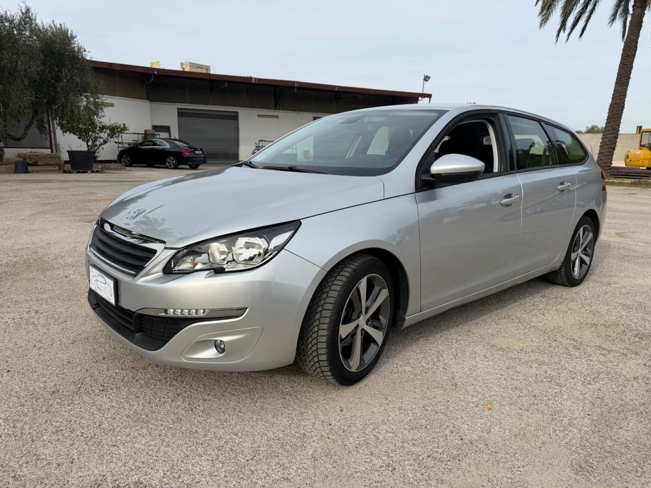 Peugeot 308 BlueHDi 100 S&S SW Business