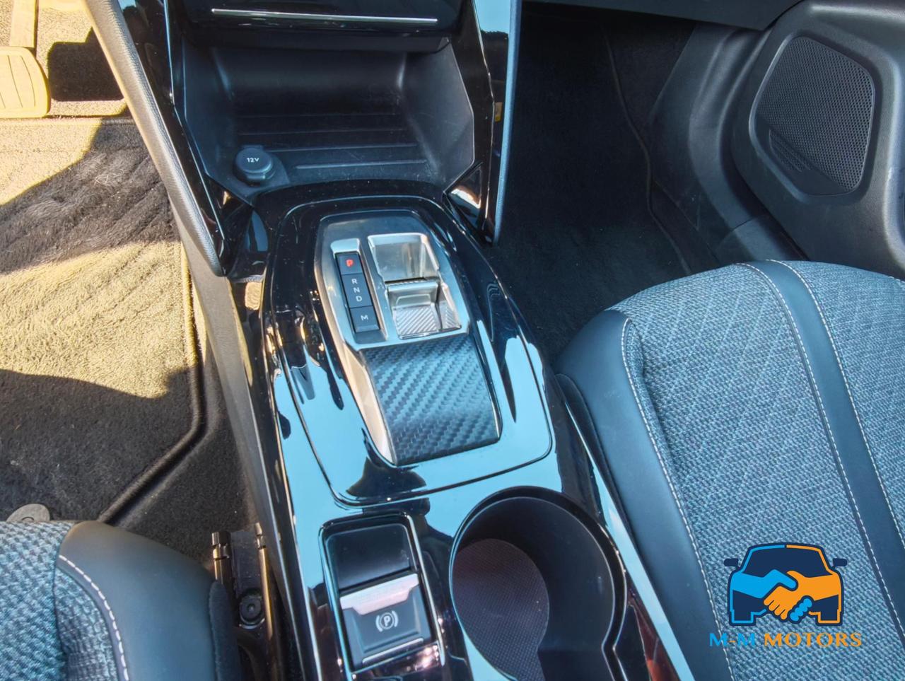 Peugeot 2008 130cv automatica