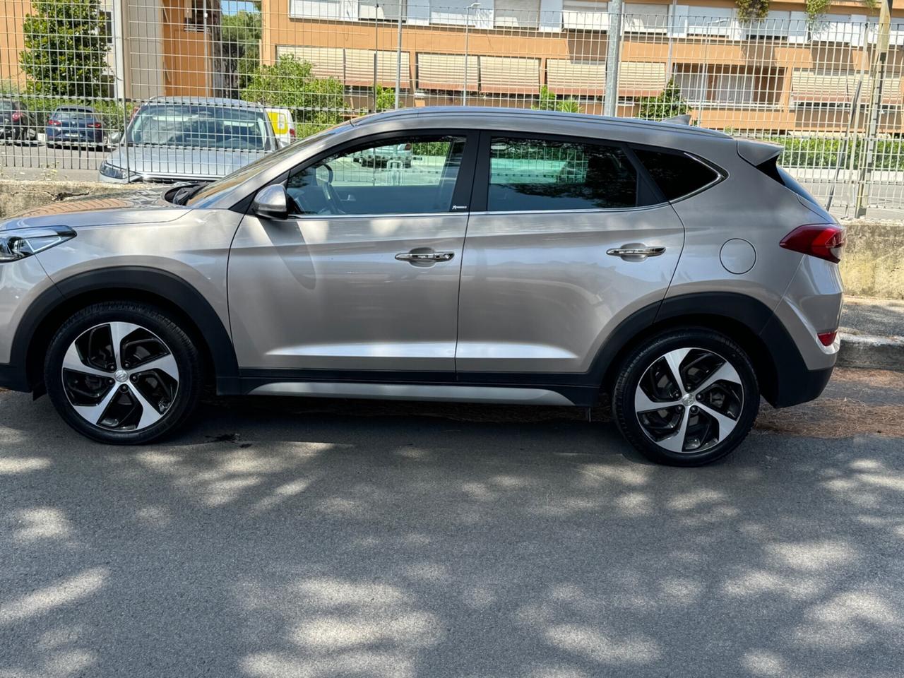 Hyundai Tucson 1.7 CRDi XPossible NUOVA