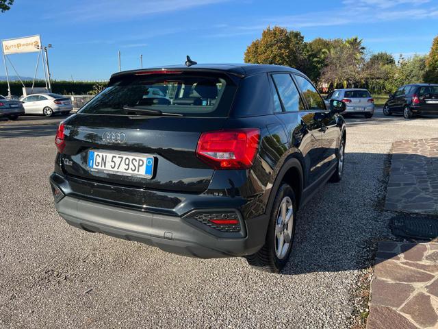 AUDI Q2 30 TDI S tronic Business