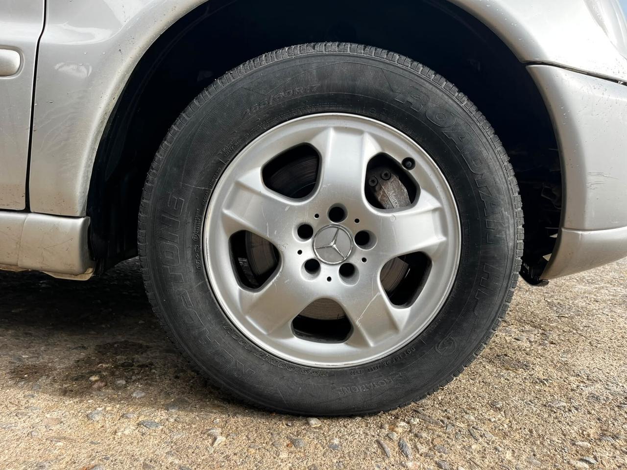 Mercedes-benz ML 270 turbodiesel cat CDI SE Leather
