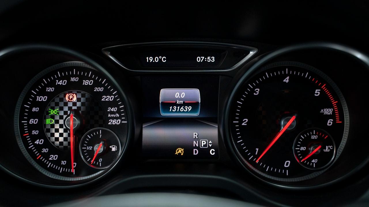 Mercedes-benz A 180 D PREMIUM PLUS AMG TETTO XENO PELLE NAVI FULL OPTIONAL