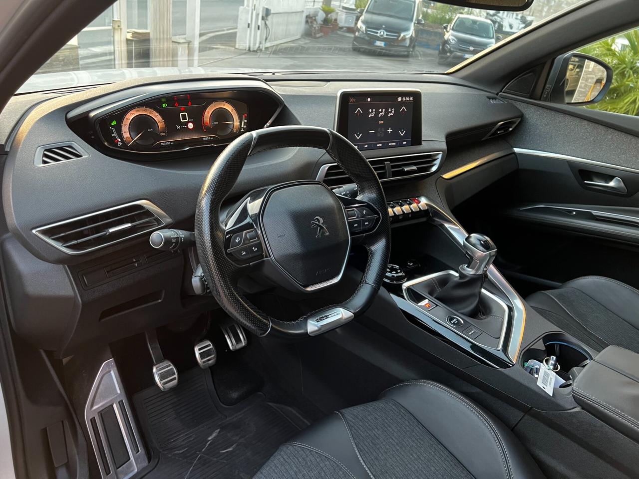 Peugeot 3008 BlueHDi 130 GT LINE- FULL