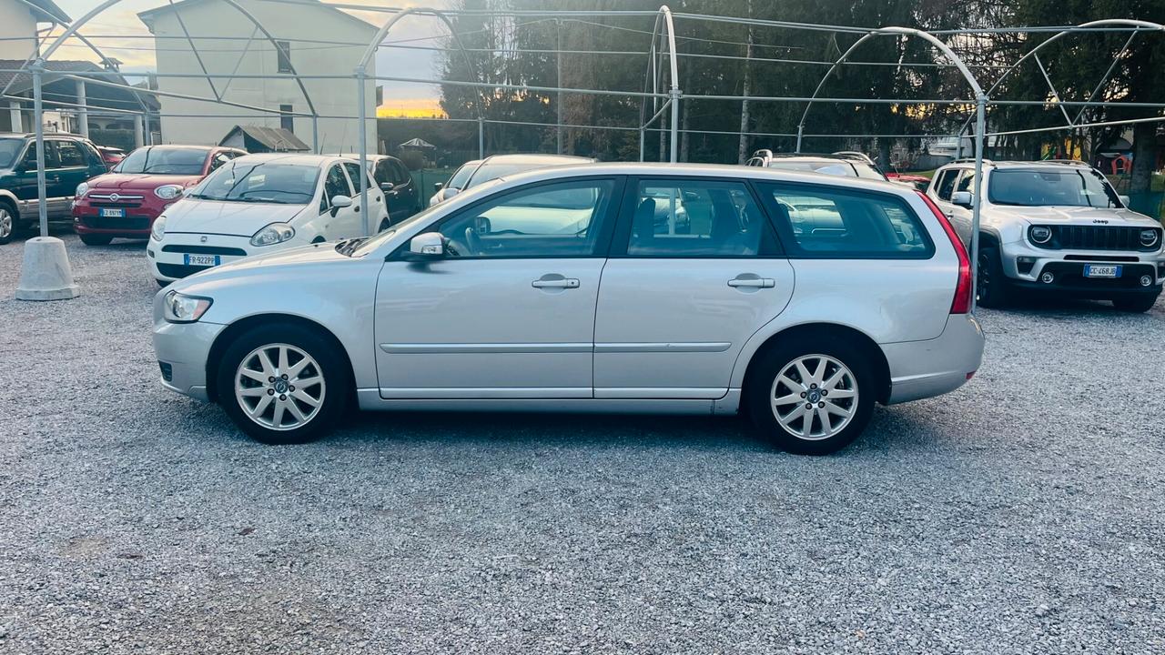 Volvo V50 1.8 16V cat Flexi-Fuel Kinetic