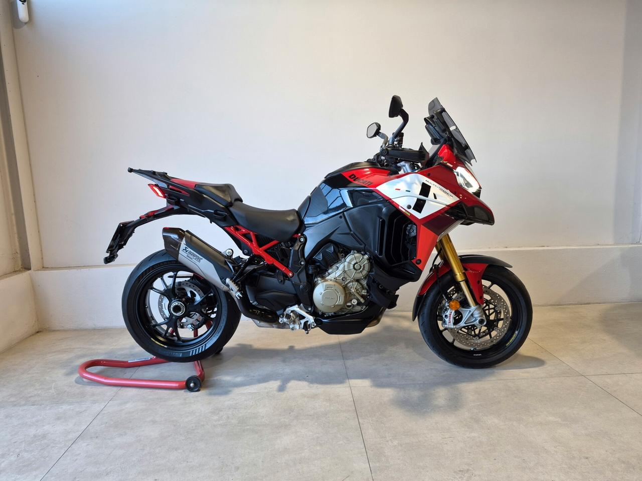 Ducati Multistrada V4 PIKES PEAK
