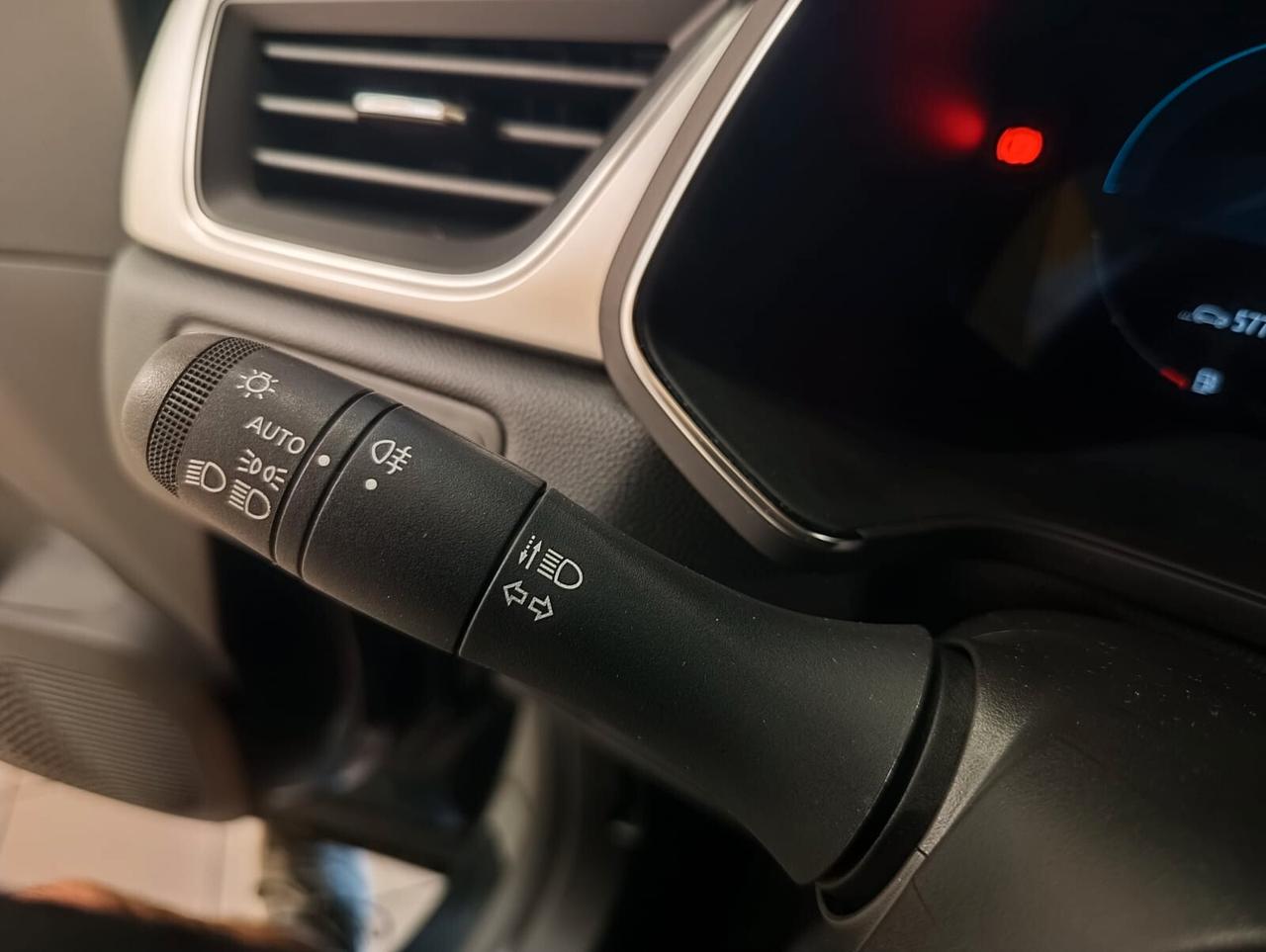 Renault Captur Plug-in Hybrid E-Tech 160 CV Intens