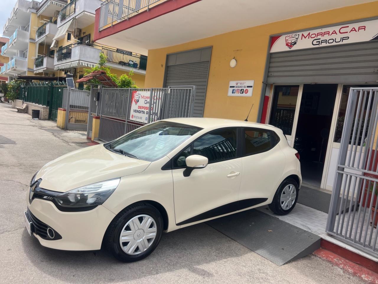 Renault Clio dCi 8V 75 CV Start&Stop 5 porte Energy Duel
