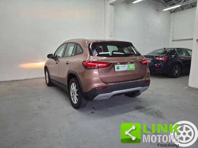 MERCEDES-BENZ GLA 180 d Automatic Business GARANZIA INCLUSA