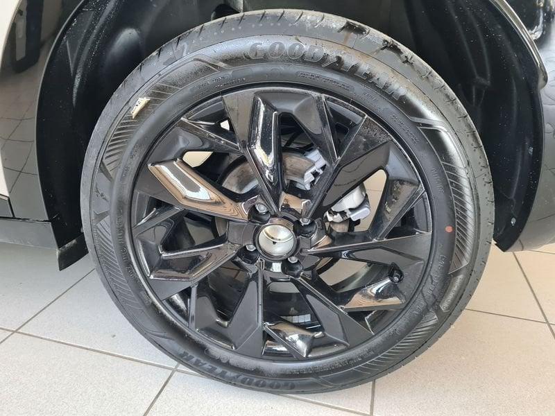 FIAT 600 1.2 Hybrid 145cv Sport Ed Mil Cort 26