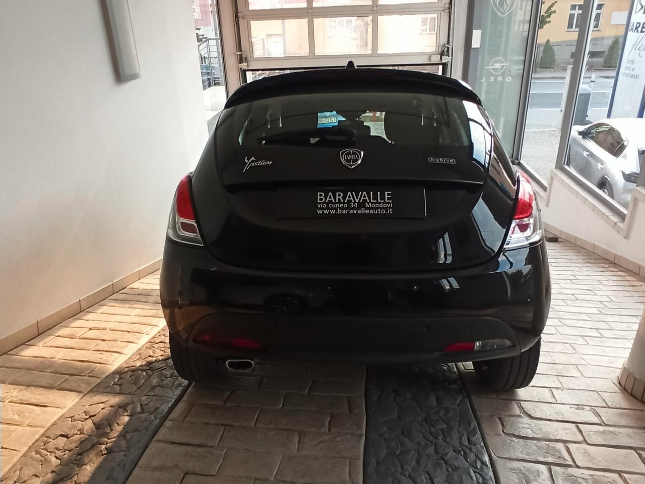 Lancia Ypsilon 1.0 FireFly 5 porte S&S Hybrid Ecochic Gold