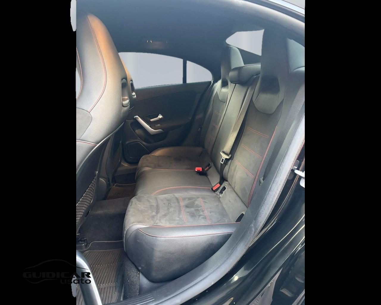 Mercedes-Benz CLA Coupe - C118 - CLA Coupe 200 d Premium auto